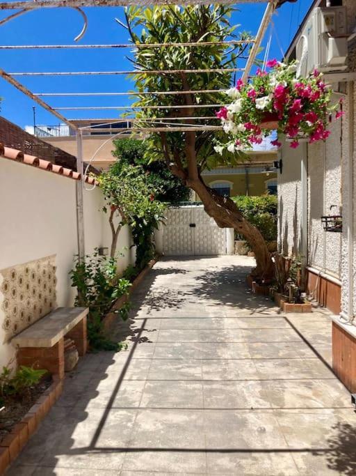 פלרמו Villa Orlando Mondello מראה חיצוני תמונה